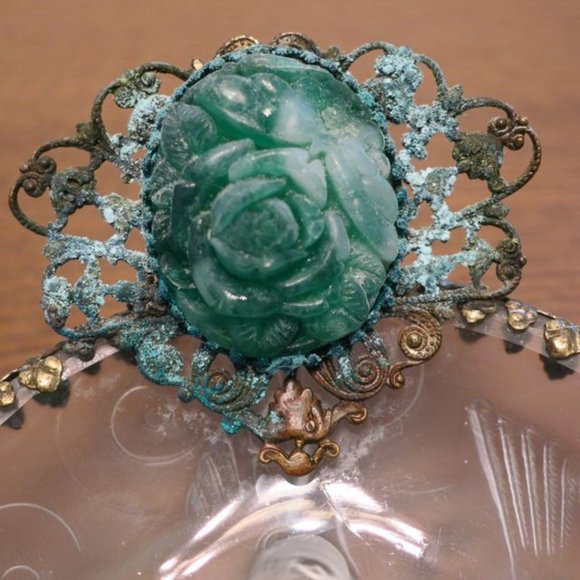 Vintage Frosted Glass Dish with Raised Birds - Picture 2 of 5